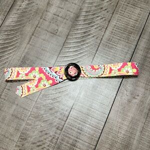 Vera Bradley women’s paisley slide belt. EUC